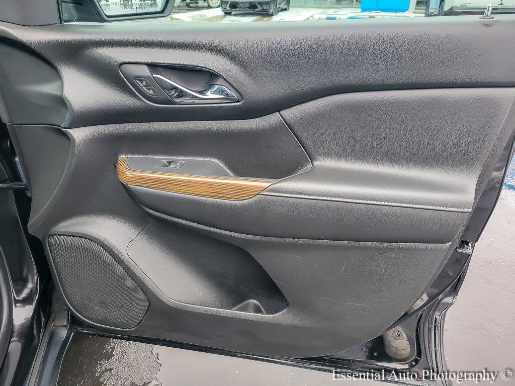 Certified 2017 GMC Acadia SLE image 20