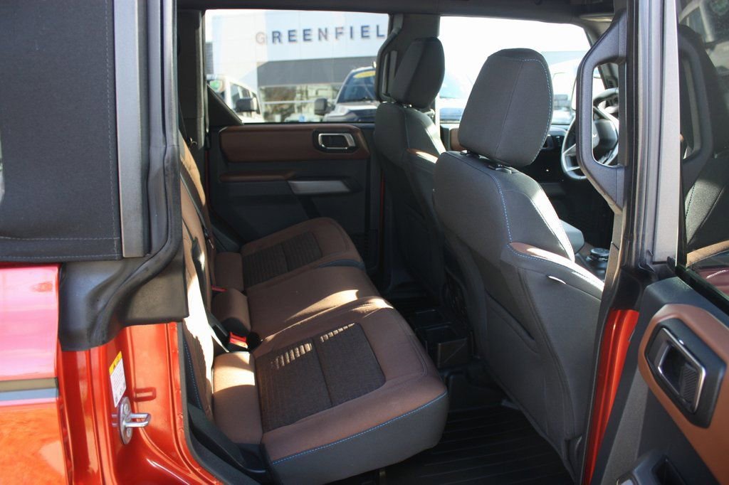 Used 2023 Ford Bronco Outer Banks image 16