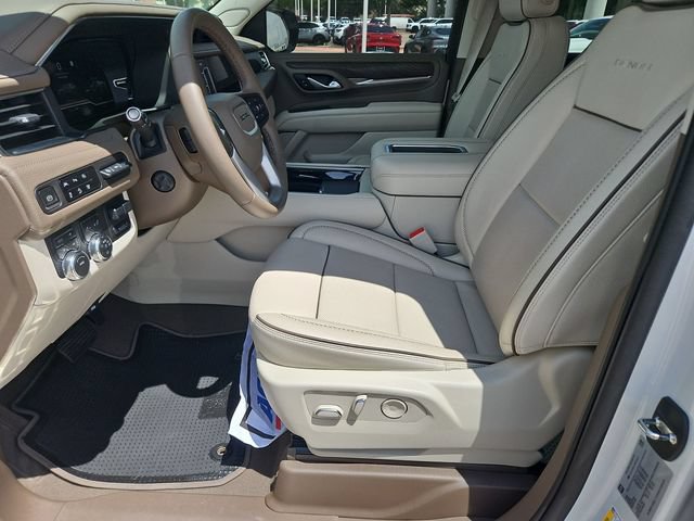 Used 2023 GMC Yukon Denali w/ Max Trailering Package AWD/4WD image 18