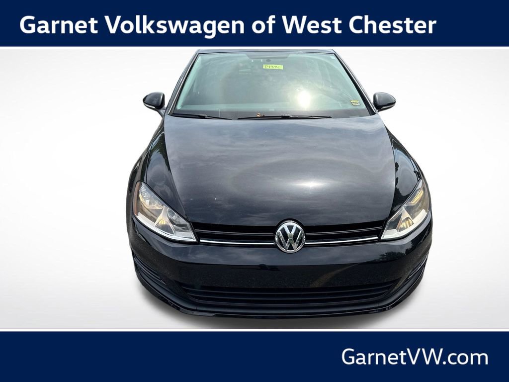 Used 2015 Volkswagen Golf S FWD image 9