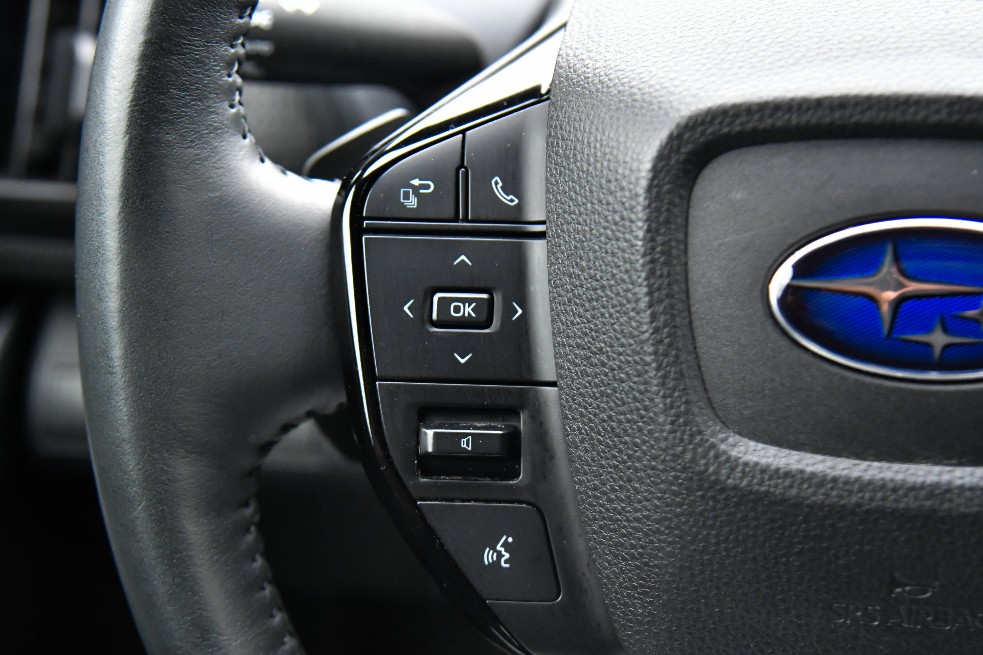 Used 2024 Subaru Solterra AWD/4WD image 32