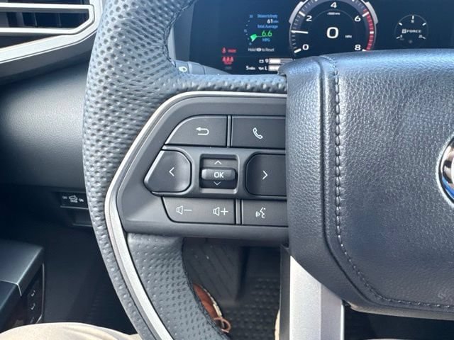 New 2026 Toyota Tundra Limited AWD/4WD image 16