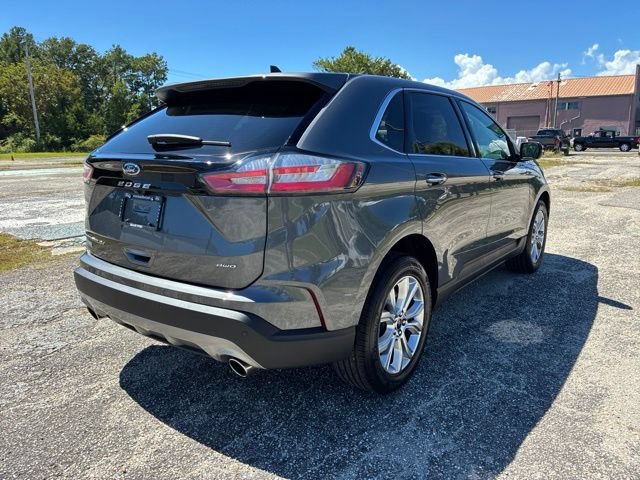 Used 2024 Ford Edge Titanium AWD/4WD image 3