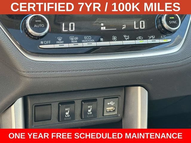 Used 2022 Toyota Corolla Cross XLE w/ Convenience Package AWD/4WD image 22