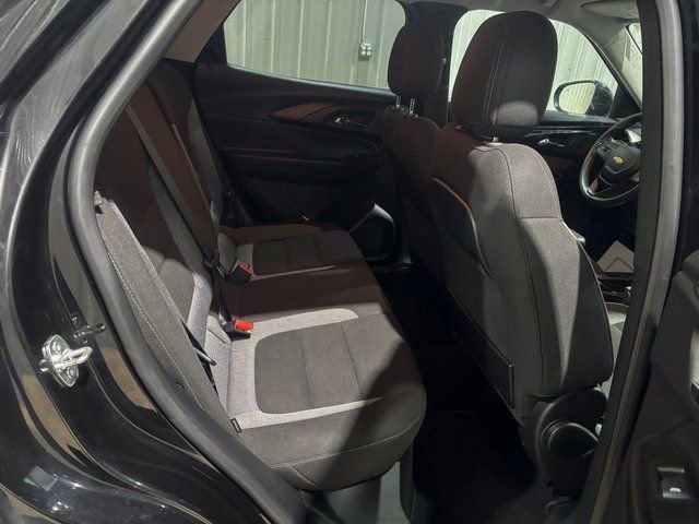 Used 2024 Chevrolet TrailBlazer LT w/ Driver Confidence Package image 26
