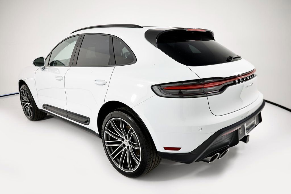 New 2026 Porsche Macan S image 3