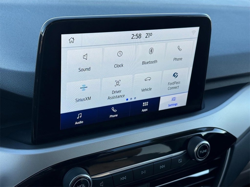 Used 2021 Ford Escape SE w/ Cold Weather Package image 22