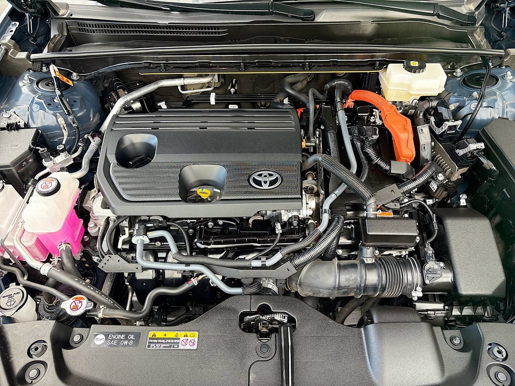 Certified 2025 Toyota Crown Signia AWD/4WD image 29