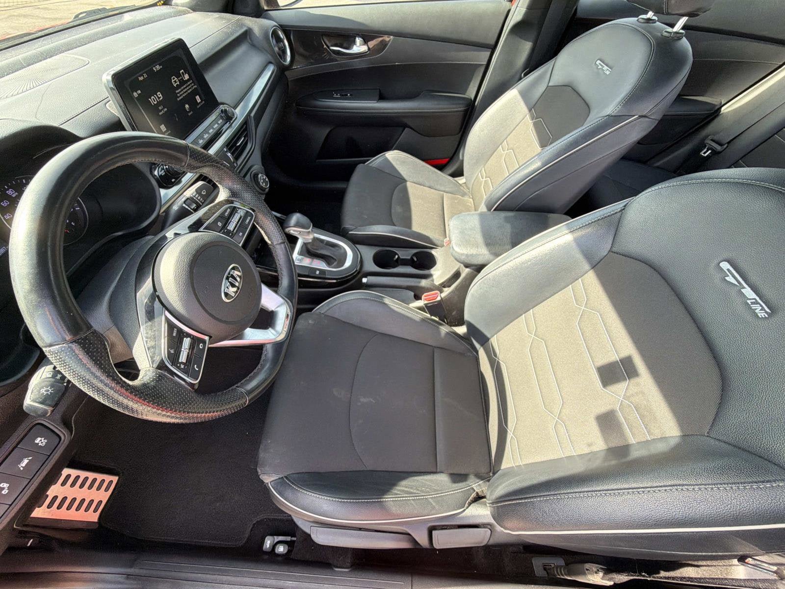 Used 2021 Kia Forte GT-Line FWD image 3
