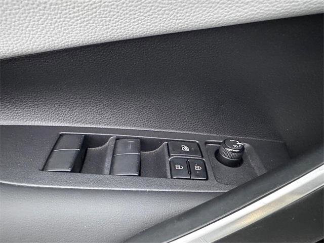 Certified 2023 Toyota Corolla SE image 15
