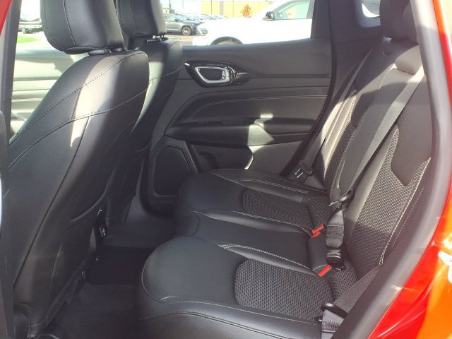 Certified 2023 Jeep Compass Latitude AWD/4WD image 13