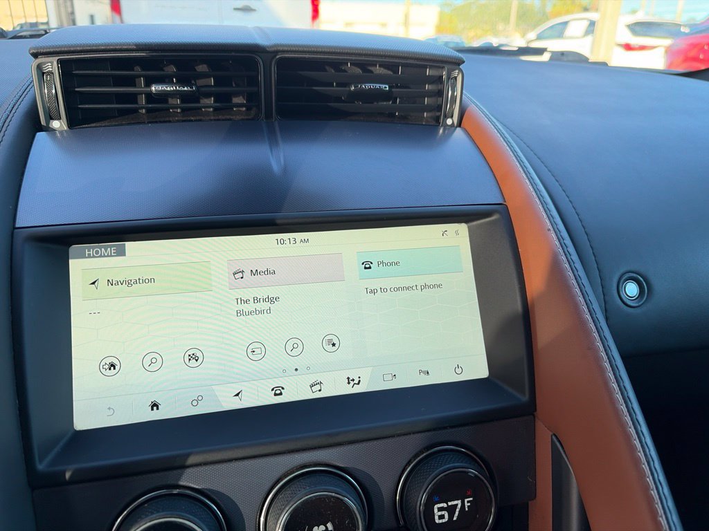 Used 2019 Jaguar F-TYPE Convertible RWD image 16