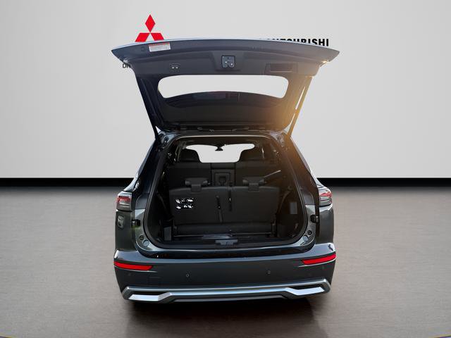 New 2026 Mitsubishi Outlander SE FWD image 9
