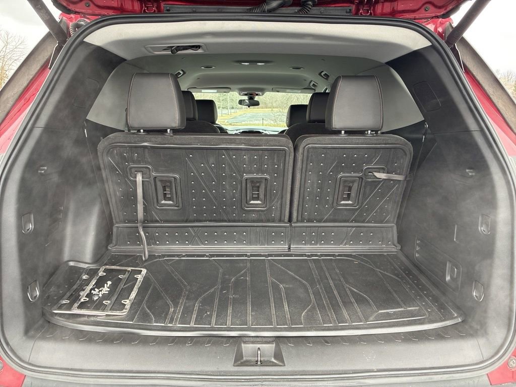 Used 2020 Chevrolet Traverse LT w/ LPO, Floor Liner Package image 38