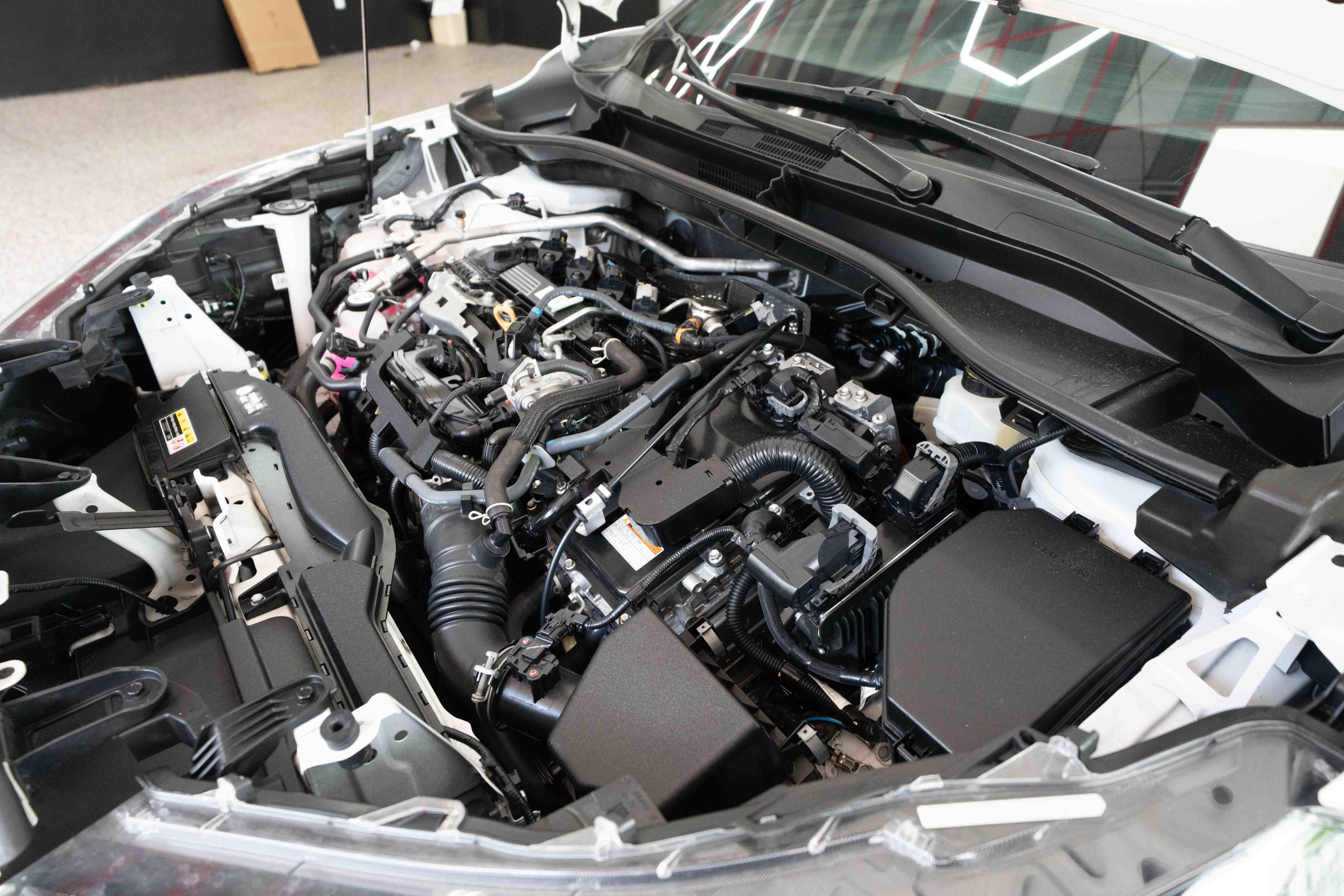 Used 2024 Toyota Corolla Cross AWD Hybrid image 33