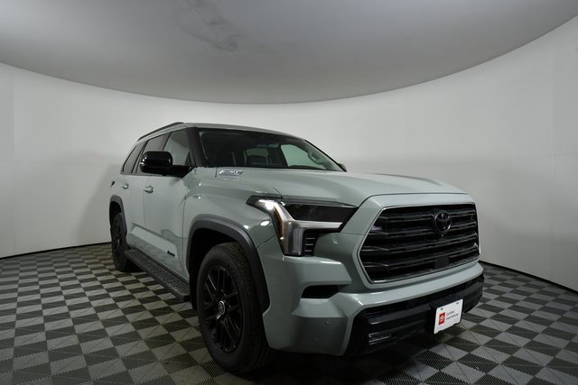 Used 2024 Toyota Sequoia Limited image 8