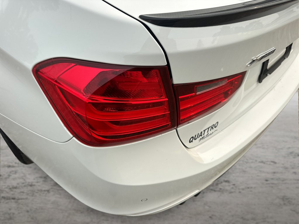Used 2015 BMW 328i xDrive Sedan AWD/4WD image 21