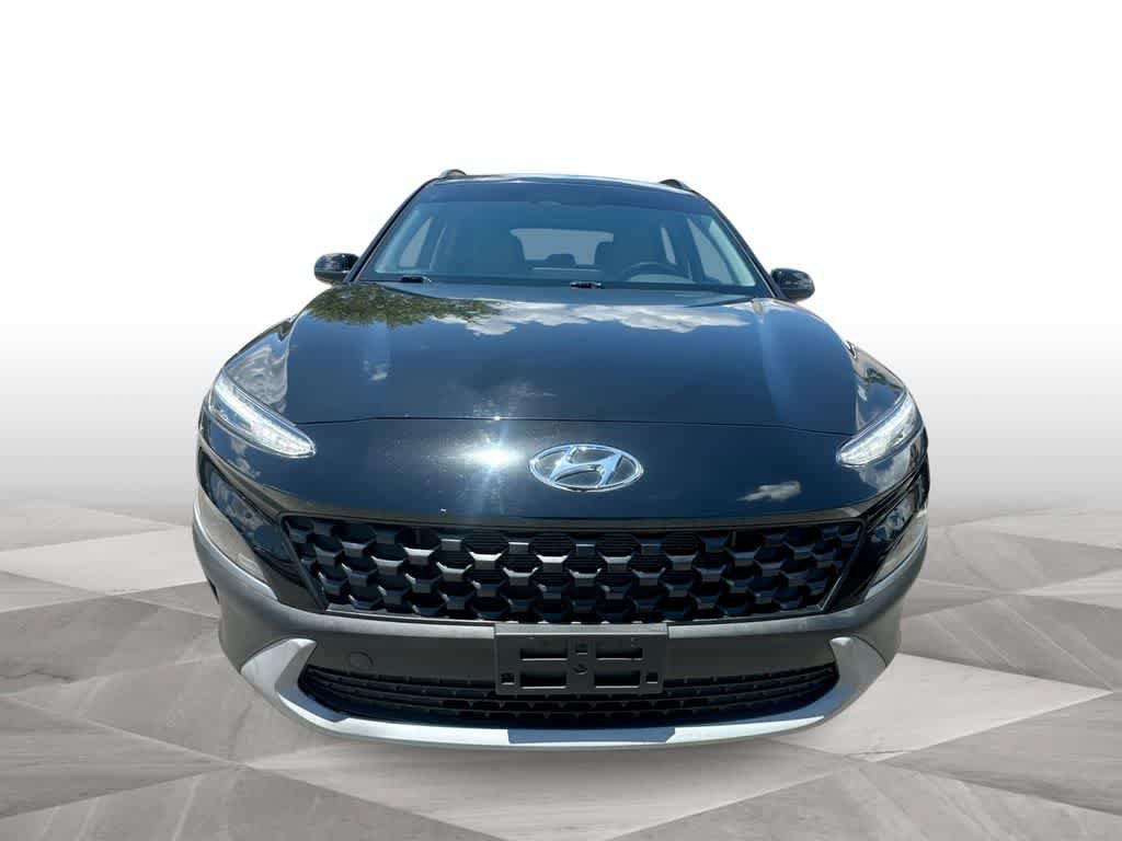 Used 2023 Hyundai Kona SEL FWD image 3