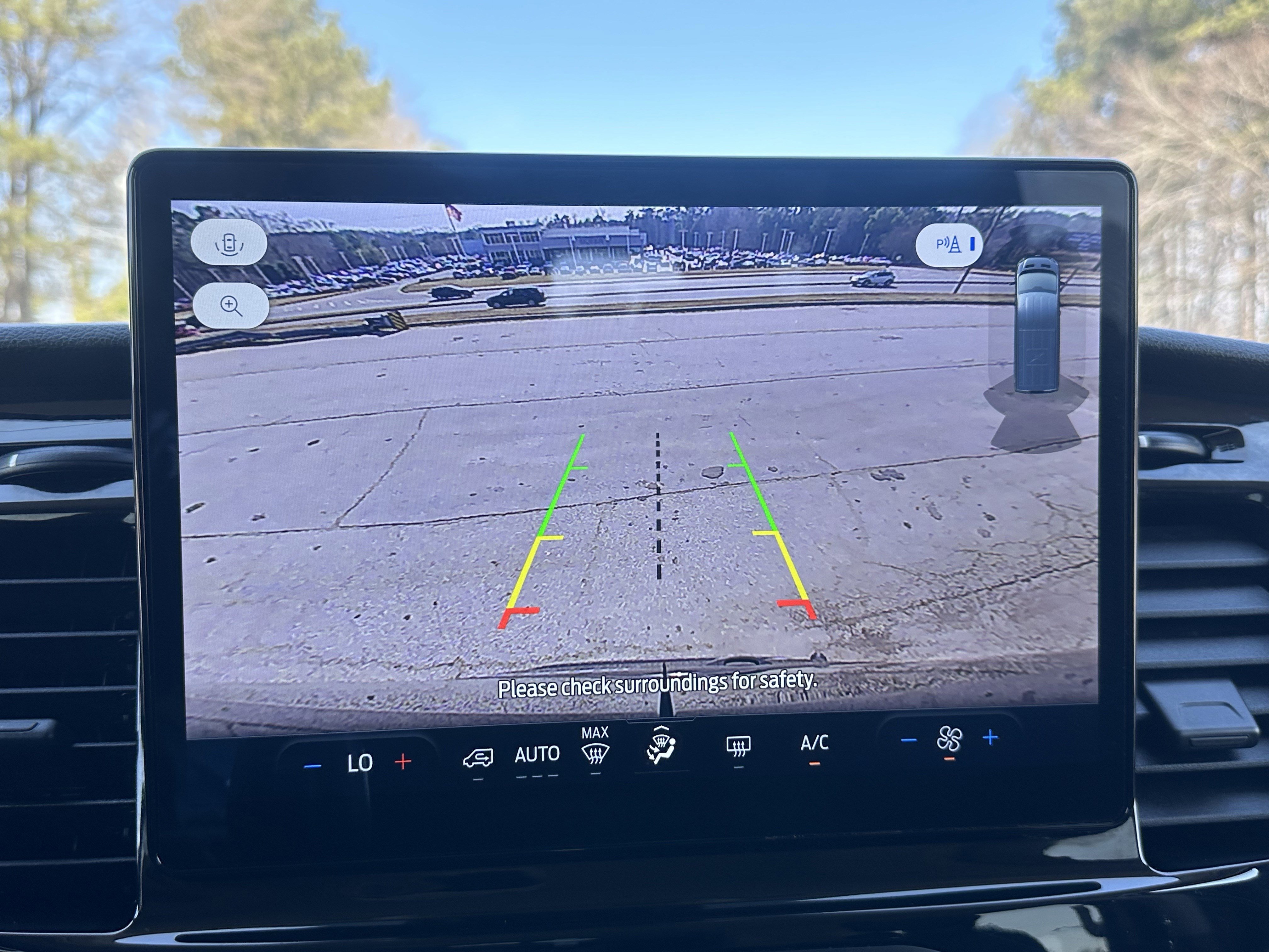 Used 2024 Ford Transit 350 XLT image 29