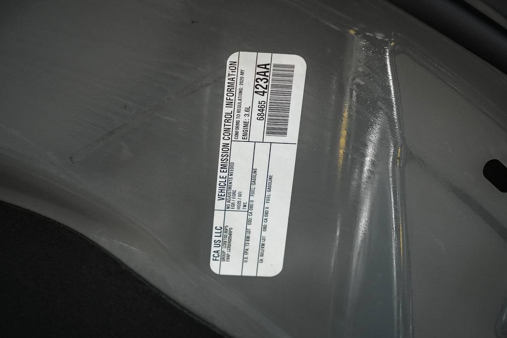 Used 2020 Jeep Grand Cherokee Altitude AWD/4WD image 28