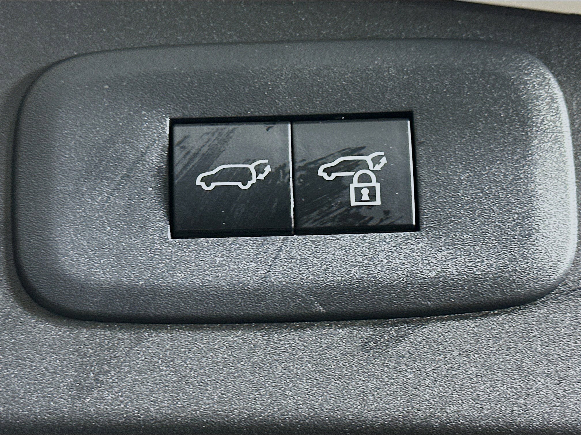 Used 2023 Lexus RZ 450e Premium w/ Accessory Package (Z1) image 30