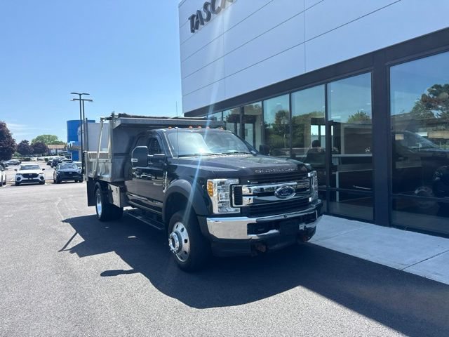 Used 2017 Ford F550 4x4 SuperCab Super Duty w/ XLT Value Package image 1