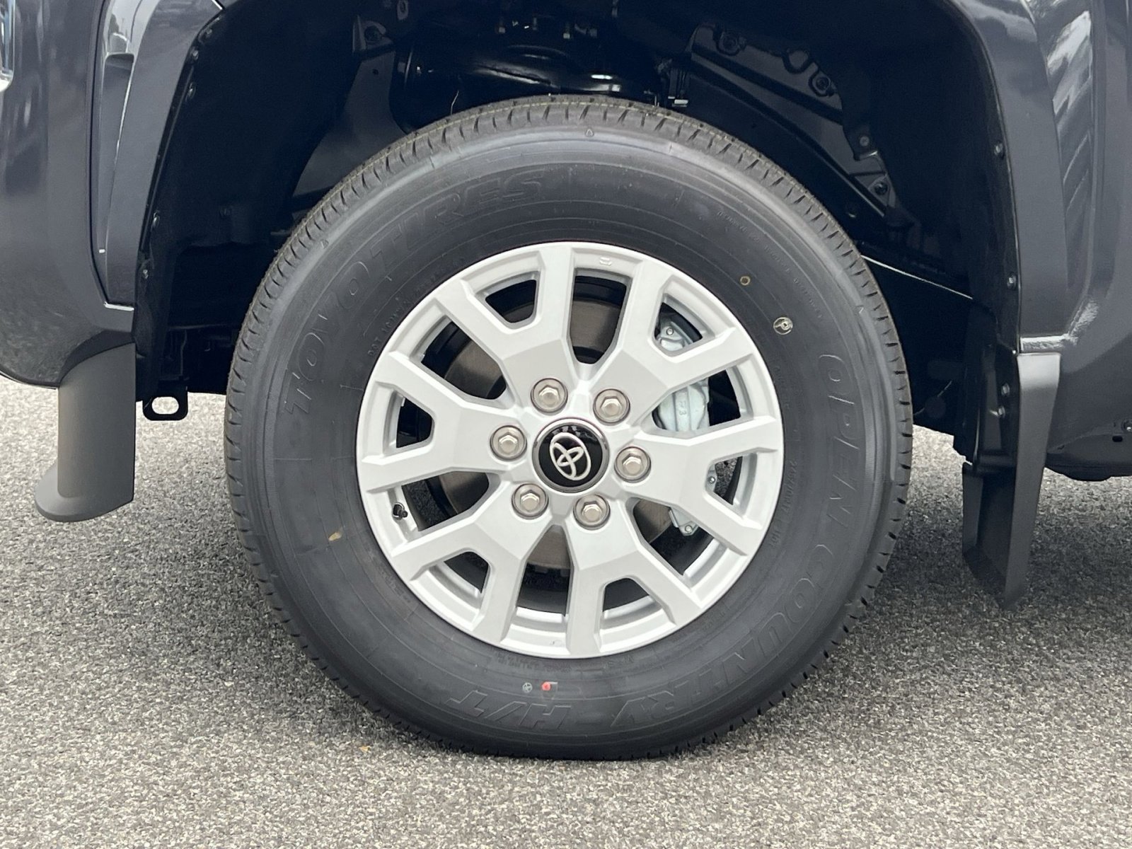 New 2025 Toyota Tacoma SR5 image 5