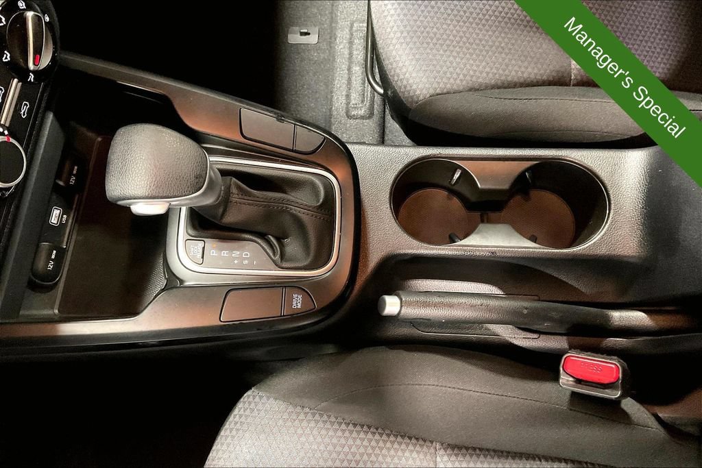 Used 2025 Kia Soul LX FWD image 17