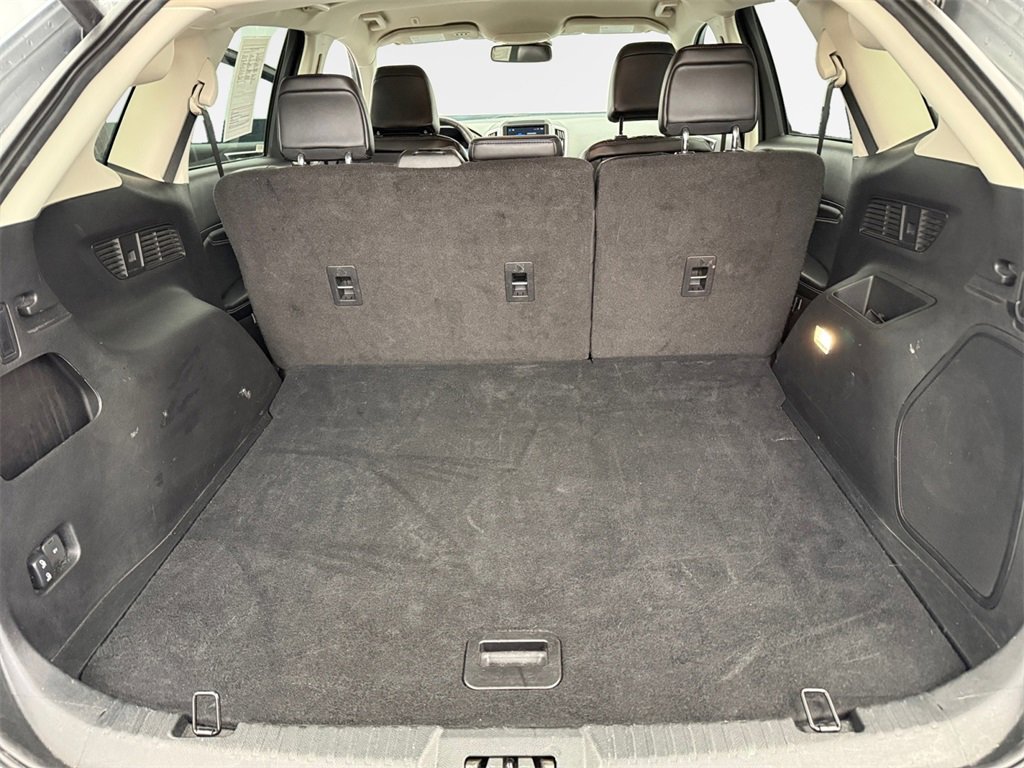 Used 2024 Ford Edge Titanium image 23