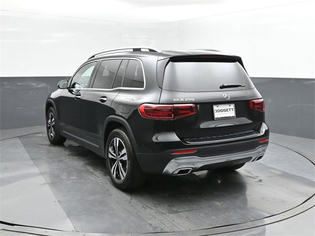 New 2025 Mercedes-Benz GLB 250 image 8