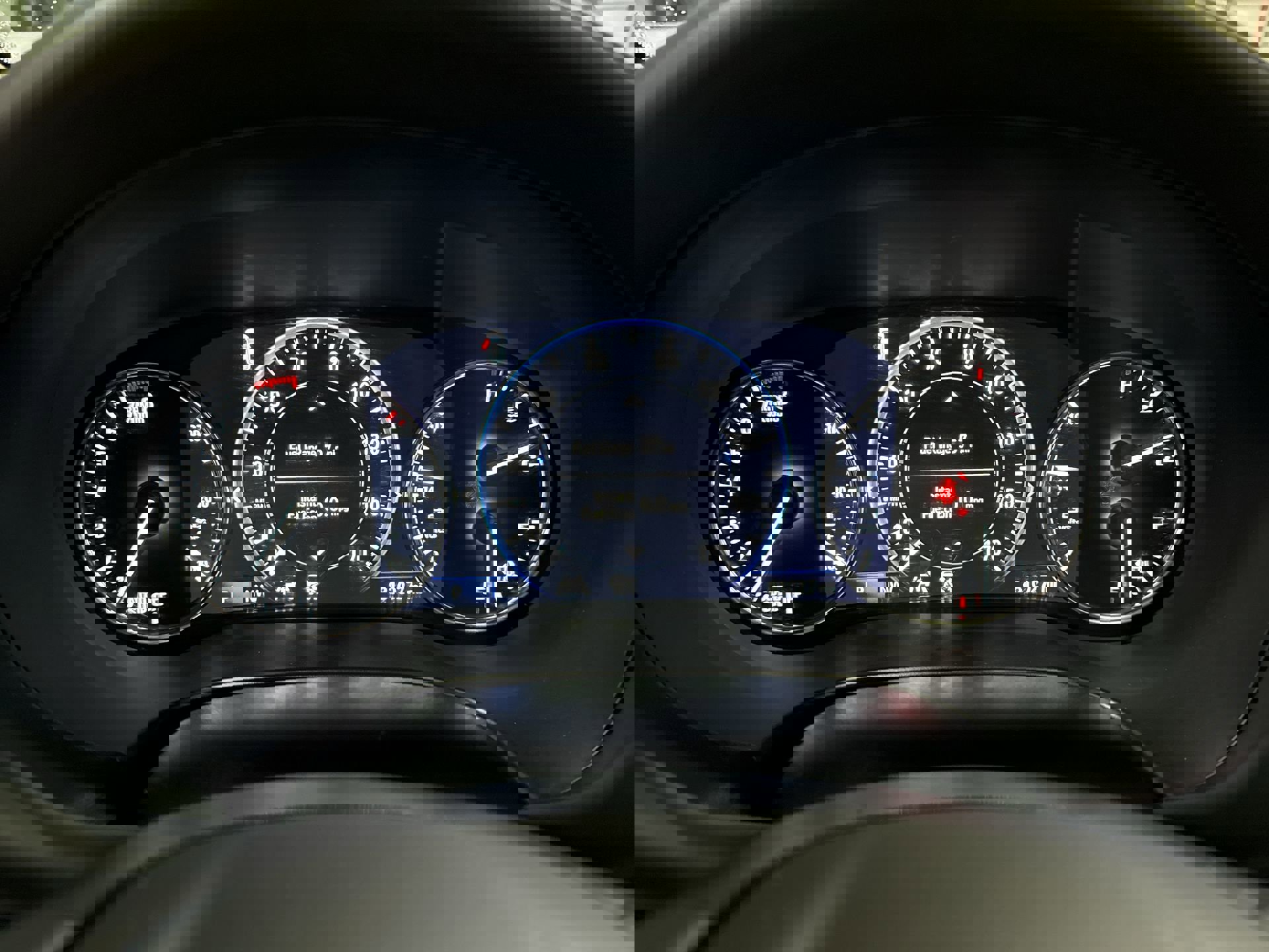 Used 2024 Buick Enclave Avenir w/ Avenir Technology Package image 12