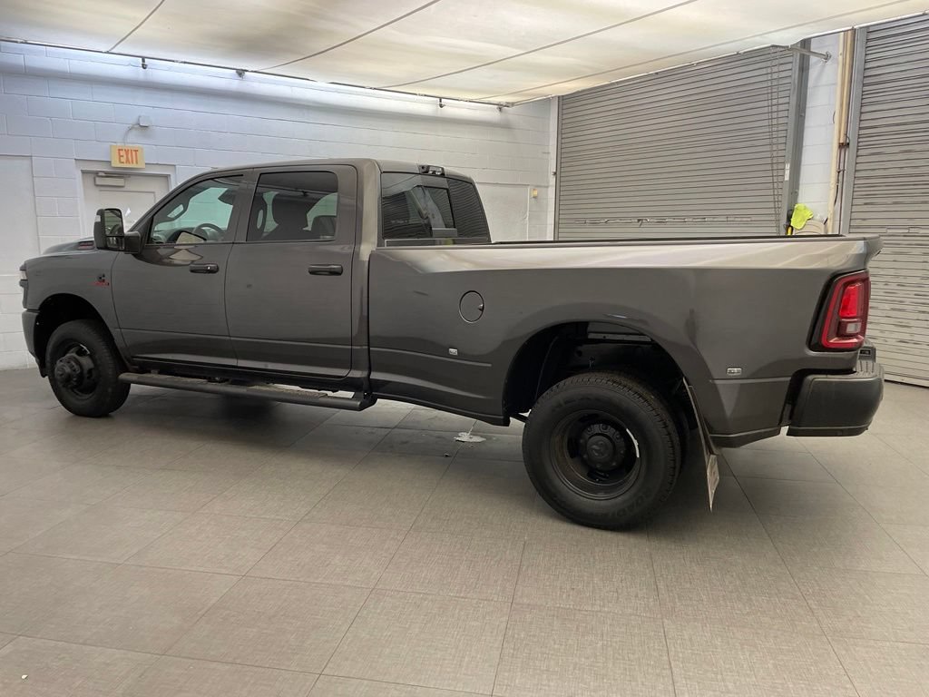 New 2026 RAM 3500 Tradesman AWD/4WD image 5