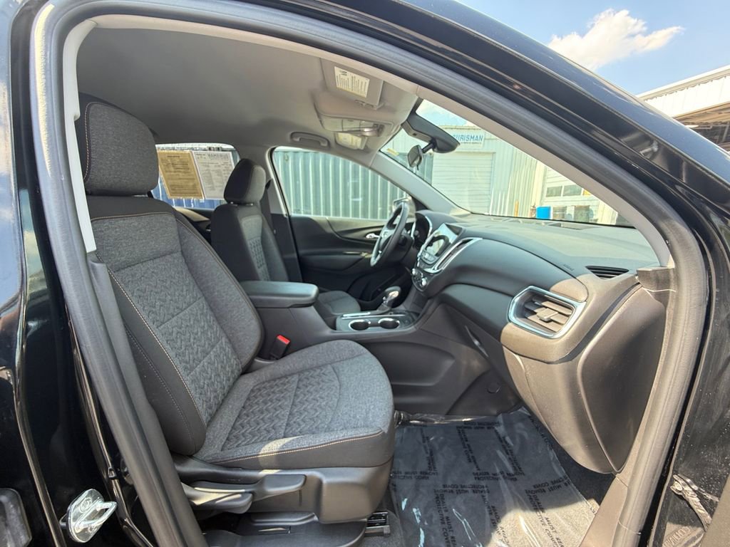 Used 2022 Chevrolet Equinox LT AWD/4WD image 26