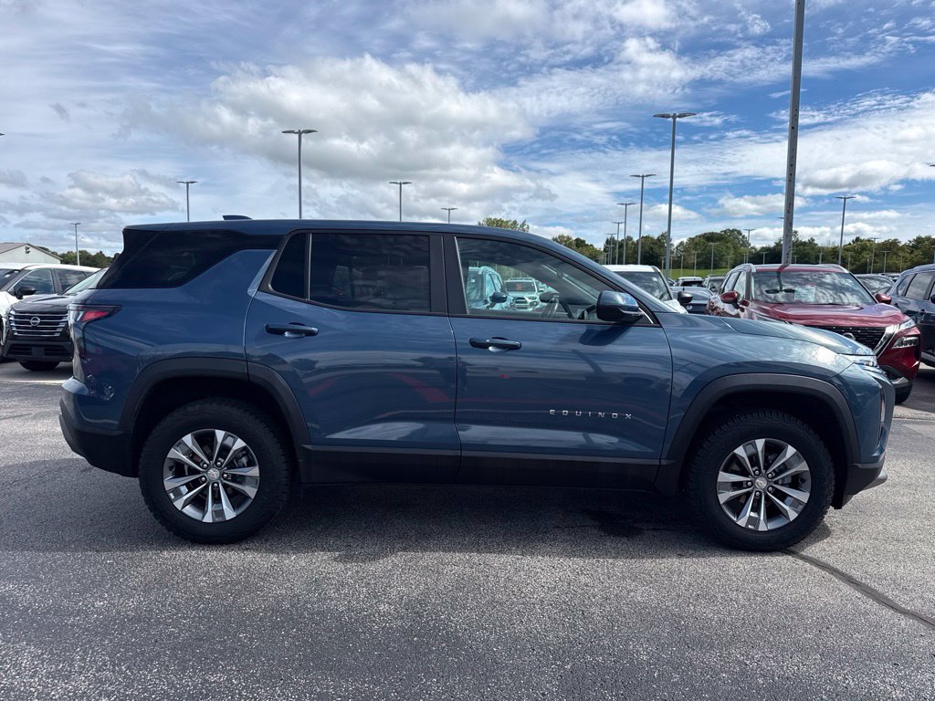 Certified 2025 Chevrolet Equinox LT AWD/4WD image 31