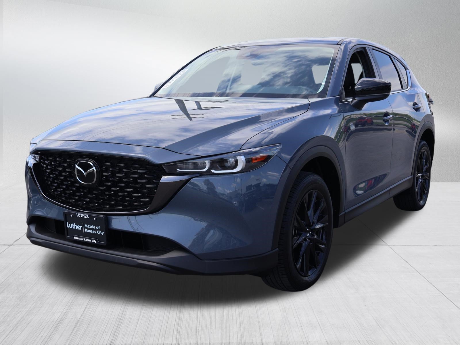 Used 2025 MAZDA CX-5 Carbon Edition AWD/4WD image 3