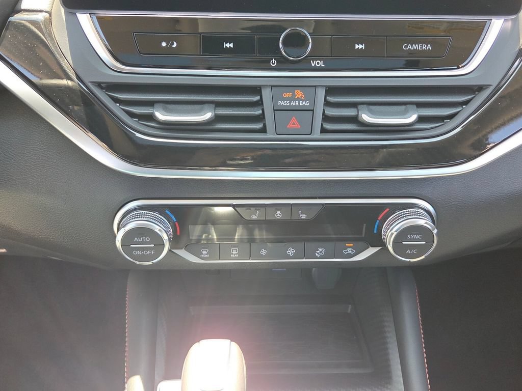 New 2026 Nissan Altima 2.5 SR w/ SR Premium Package FWD image 19