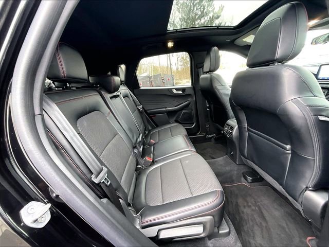Used 2023 Ford Escape ST-Line image 23