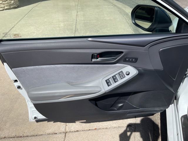 Used 2019 Toyota Avalon Touring w/ Advanced Safety Package FWD image 12