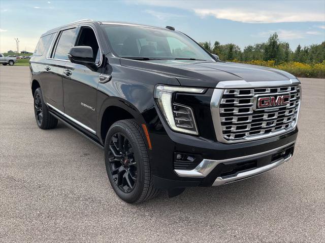 New 2026 GMC Yukon XL Denali w/ Sun & Power Step Package AWD/4WD image 3