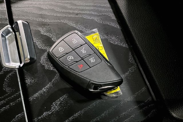 Used 2022 GMC Yukon Denali AWD/4WD image 31