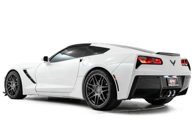Used 2014 Chevrolet Corvette Stingray Coupe w/ 2LT Preferred Equipment Group RWD image 10
