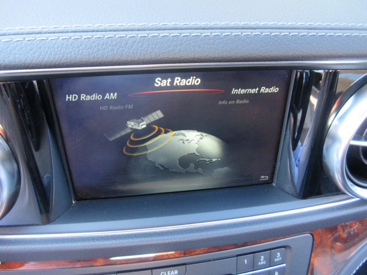 Used 2017 Mercedes-Benz SL 550 image 52