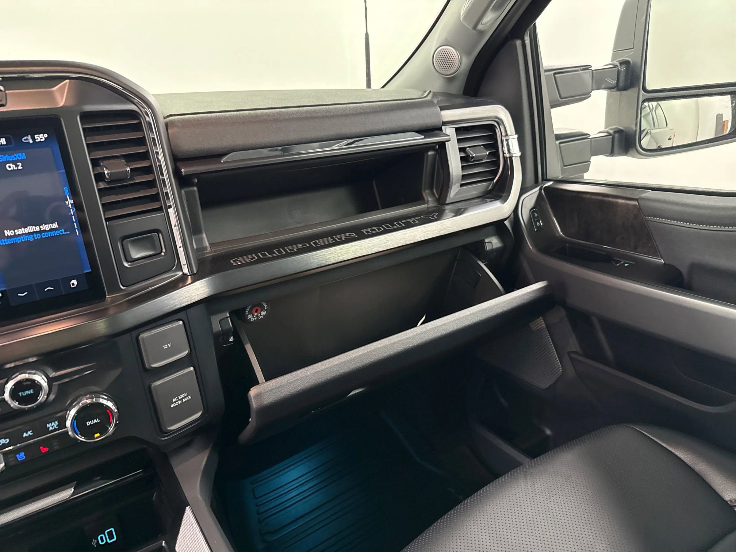 Used 2024 Ford F250 Lariat w/ Lariat Ultimate Package image 30