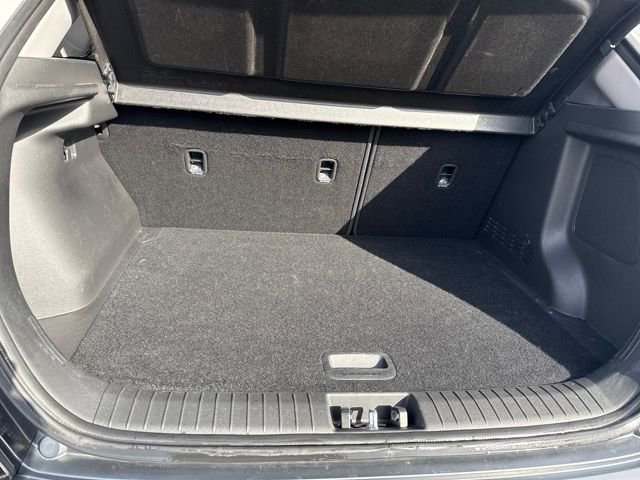 Used 2022 Hyundai Kona Limited image 48