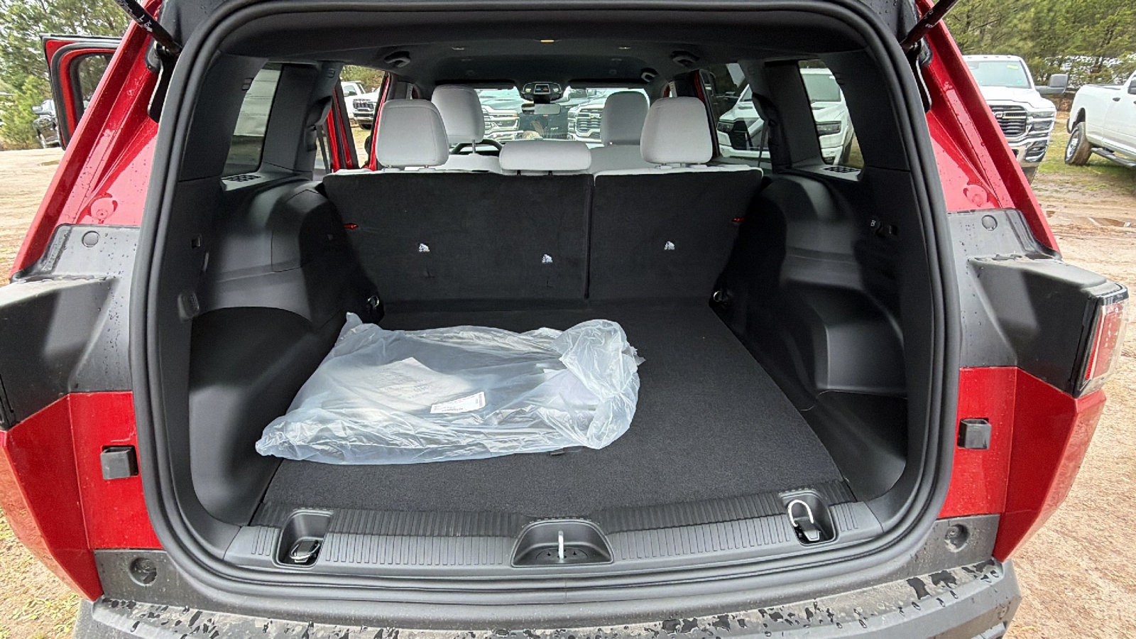 New 2026 Jeep Cherokee Laredo AWD/4WD image 13