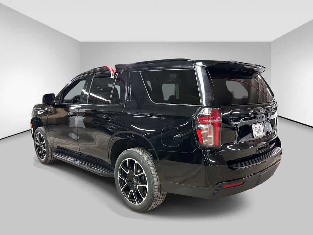 Used 2023 Chevrolet Tahoe RST w/ Luxury Package AWD/4WD image 2