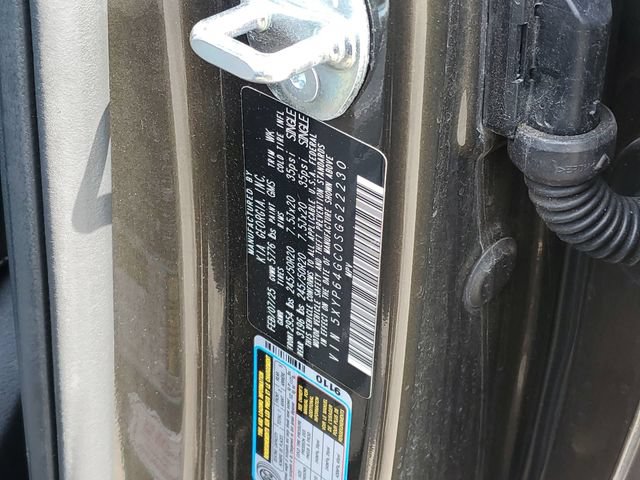 Used 2025 Kia Telluride S FWD image 35