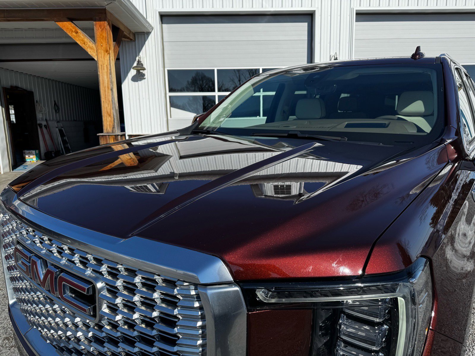 Used 2022 GMC Yukon XL Denali w/ Advanced Technology Package image 9