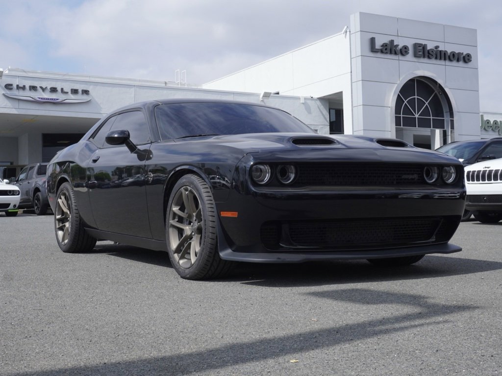 Used 2021 Dodge Challenger SRT Hellcat w/ Plus Package image 2
