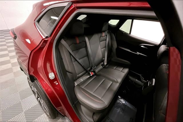 Used 2024 Chevrolet Trax RS w/ Sunroof Package image 26